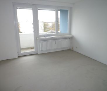 Schöne 3-Zimmer-Wohnung mit großer und sonniger Loggia - Photo 5