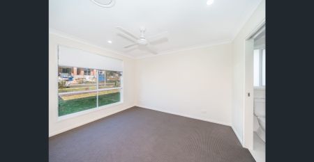 Sparkling family home, in magnificent Lake Cathie - Photo 5