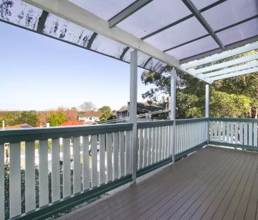 Gorgeous Townhouse with House Appeal - Photo 2