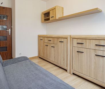 Rozkładowe, 3 pokoje z klimatyzacją - Szczepin - Photo 3