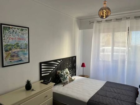 Location Appartement - Juan-les-Pins - Photo 3