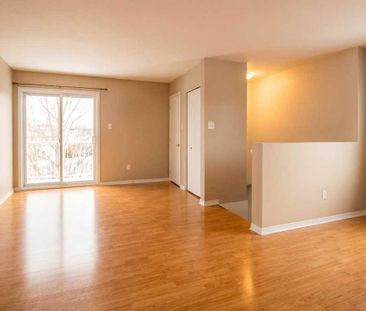 Condo moderne 2 chambres + bureau | Hull | Idéal professionnels | P... - Photo 4