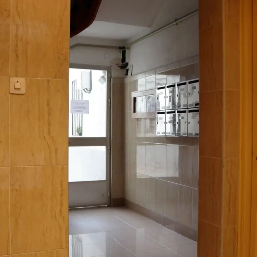2-bedroom apartment for rent in Bellas Vistas, Madrid. - Photo 1
