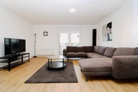 2Bedrooms, 2Bathrooms - Photo 5