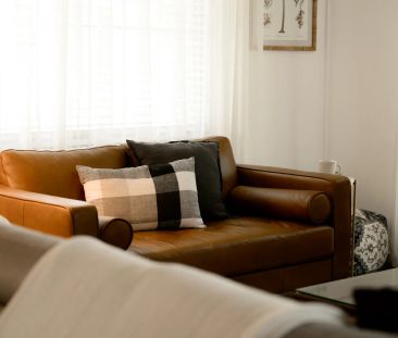 Elegant Family Living in a Sought-After Locale - Photo 3
