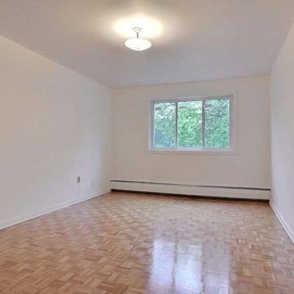 1 CH - 1 SDB - Montréal - $1,350 /mo - Photo 3