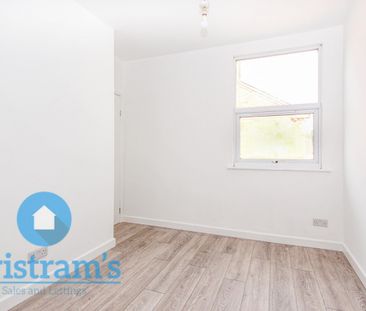 References Pending - 2 bed Mid Terraced House - Photo 3