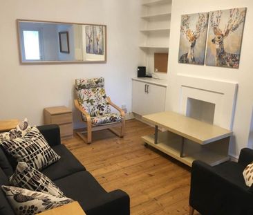 4 bedroom house to rent - Photo 2