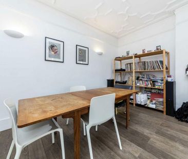 4 bedroom flat to rent - Photo 2