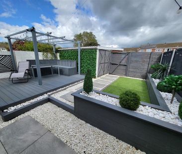 3 bedroom semi-detached house to rent - Photo 2