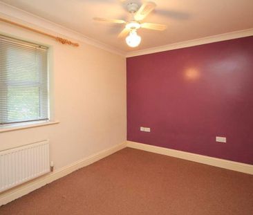 2 bedroom terraced house to rent - Photo 6