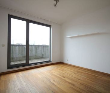 Appartement te huur - Photo 1