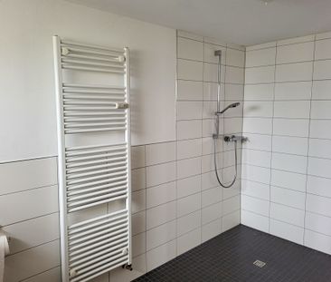 Renovierte und modernisierte, barrierefreie und rollstuhlgerechte 2 Zimmerwohnung zu vermieten! - Foto 4