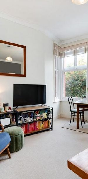 1 bedroom flat to rent - Photo 1