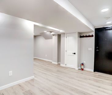 For Lease - 454 Mayzel Road Unit# Lower, Burlington, Ontario - Photo 1