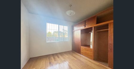 Super close to everything - Photo 3