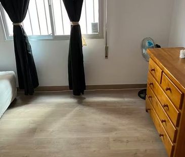 Calle México, Málaga, Andalusia 29010 - Photo 5