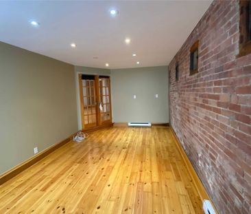 For Lease - 22 Croft Street, Toronto, Ontario - Photo 2