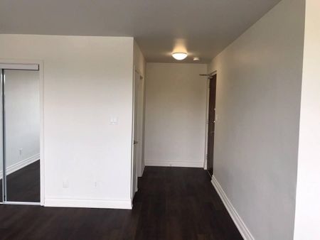 For Lease - 1985 Lawrence Avenue Unit# 1, Toronto, Ontario - Photo 5