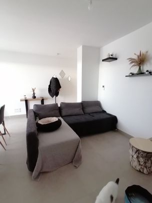 Location Appartement 2 pièces 50m² MONTAIGU VENDEE 85600 - Photo 1