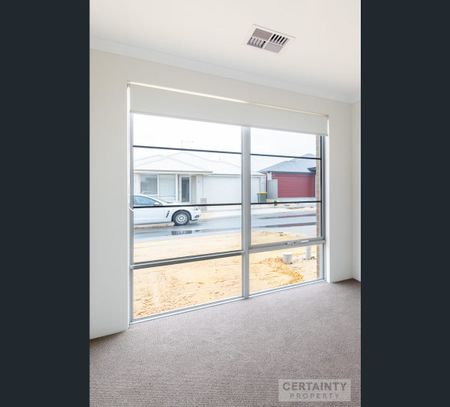 36 Lindquist Vista, Eglinton, WA 6034 - Photo 2