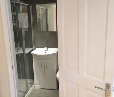 Studio Flat, Barnes, SW13 - Photo 5