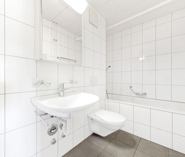 Moderne Wohnung in einem ruhigen Quartier - Photo 4