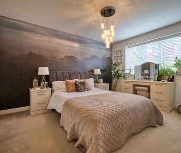 4 bedroom detached house to rent - Photo 4