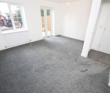 3 bedroom House To Let - Photo 1