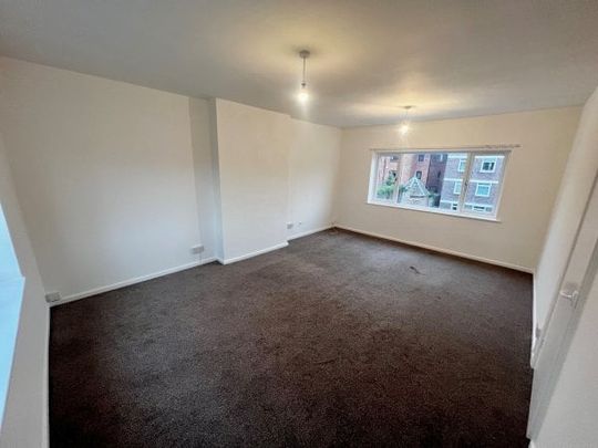 Eastfield Road, Leamington Spa, CV32 - Photo 1