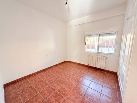 Casa o chalet de alquiler en Avenida Ausias March, Rocafort - Photo 5