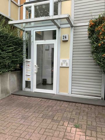 47108/6 Geräumige Single-Wohnung in Düsseldorf-Mörsenbroich - Foto 3