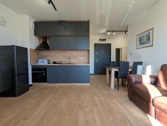 4118N, 2-p., 38m2, 1. piętro, blok 5-p., Południe - Фото 1