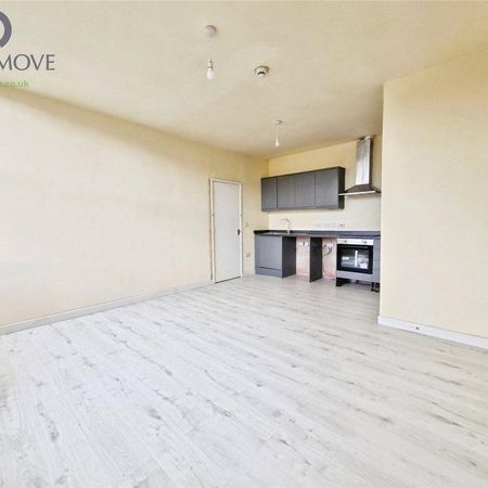 1 bedroom flat to rent - Photo 4