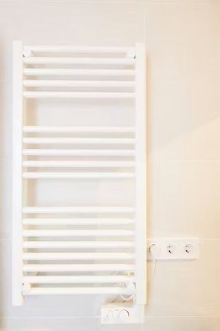 Calle de Medellín, Madrid, Community of Madrid 28010 - Photo 2