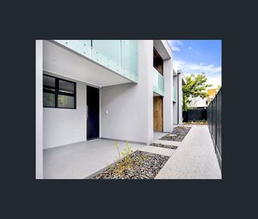 Contemporary Heidelberg Living – Stylish 2 Bedroom, 2 Bathroom Resi... - Photo 5
