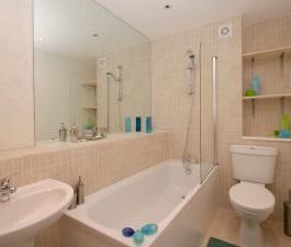 1 bedroom in a house share to rent - Photo 6