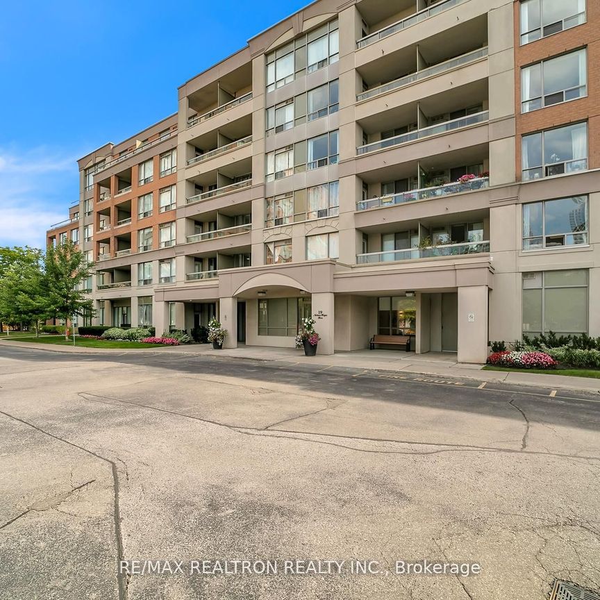 For Lease - 19 Northern Heights Drive Unit# 413, Richmond Hill, Ontario - Photo 2