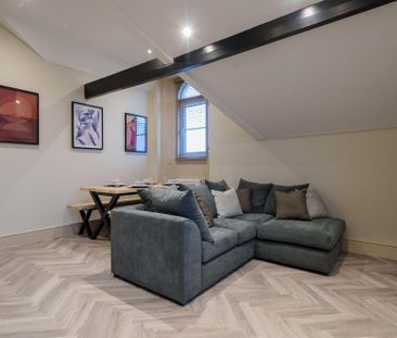 3 bedroom semi-detached house to rent - Photo 6