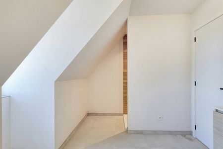 Zeer ruime nieuwbouwwoning gelegen op een groot zonnig perceel - Photo 3