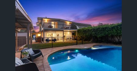 Family Haven in quiet cul-de-sac - Photo 2