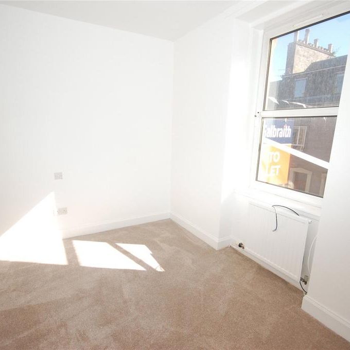 2 bedroom maisonette to rent - Photo 1