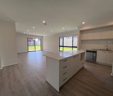 For Rent | 12 Month Lease | Available Now. - Photo 5