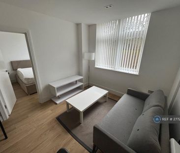 1 bedroom flat to rent - Photo 2