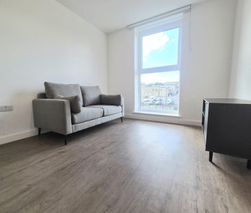 Cow Green, Halifax - Photo 6