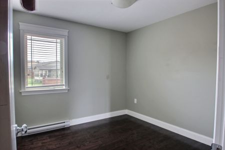 32 CLOVER ST, MONCTON, NB, E1A 6B6, Canada - Photo 4