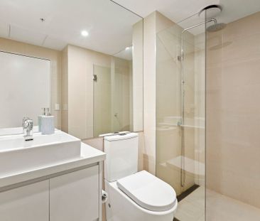 Dual Level Premium Penthouse with 180 Degree View of Melbourne City... - Photo 4