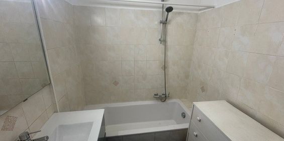 Location Appartement 1 pièce 31m² CAGNES SUR MER 06800 - Photo 3