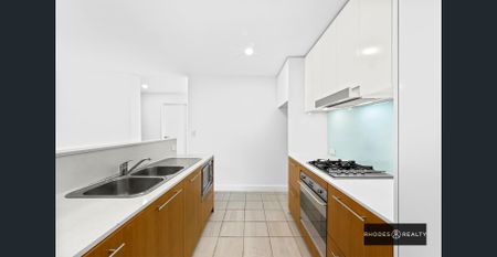 Super spacious, north facing apartment in the heart of Rhodes - Photo 4