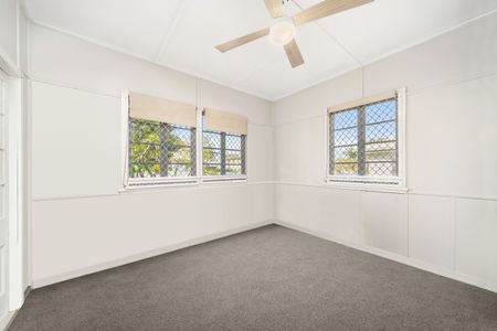 47 McCulloch Avenue, Margate QLD 4019 - House For Rent - $575 | Domain - Photo 4
